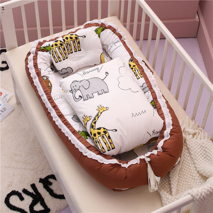 Faltbares Babybett mit Decke und Kissen