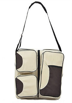 Wickeltasche mit faltbarem Babybett