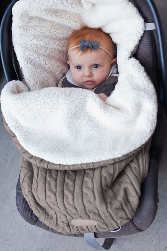 Fußsack für Kinderwagen im Umschlag-Design