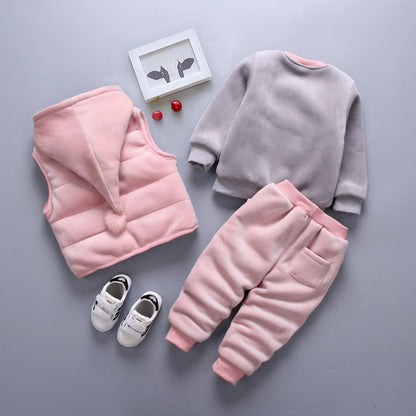 Neue Kinderkleidung Winterkleidung für Jungen und Mädchen Baby Dreiteiliges Set
