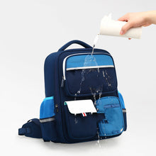 Leichter Kinderrucksack für die Schule