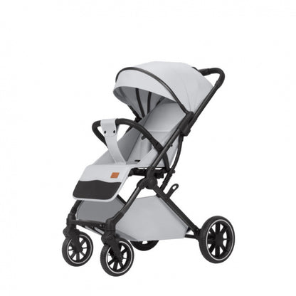 Faltbarer Kinderwagen mit Liegefunktion