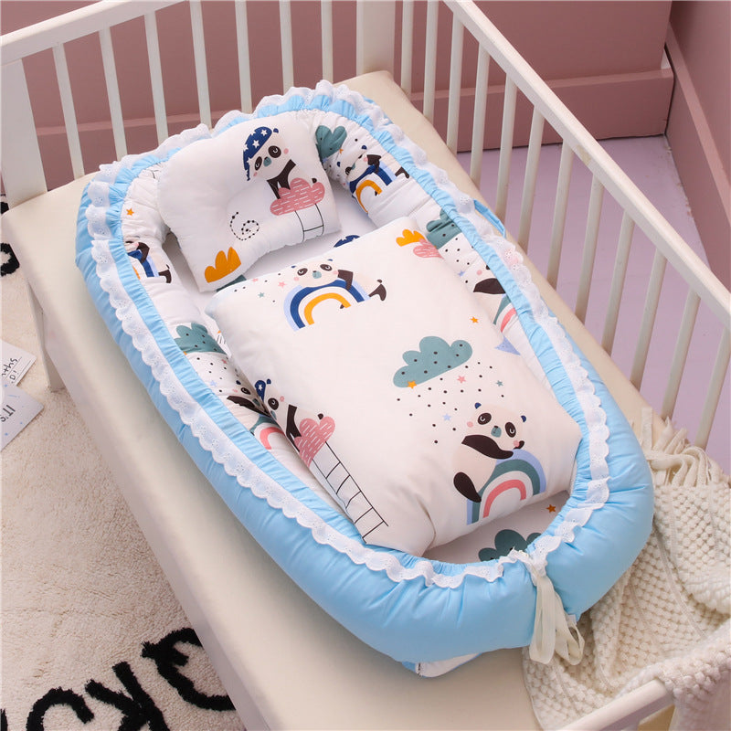 Faltbares Babybett mit Decke und Kissen